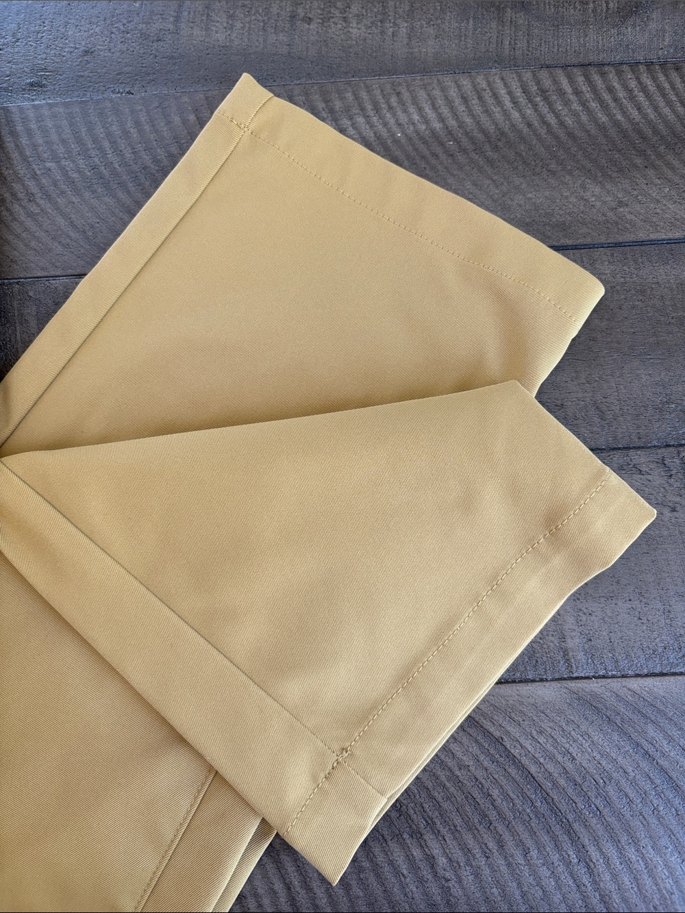 The North Face Men's Khaki/Tan Stretch Chinos - Picture 2 of 5